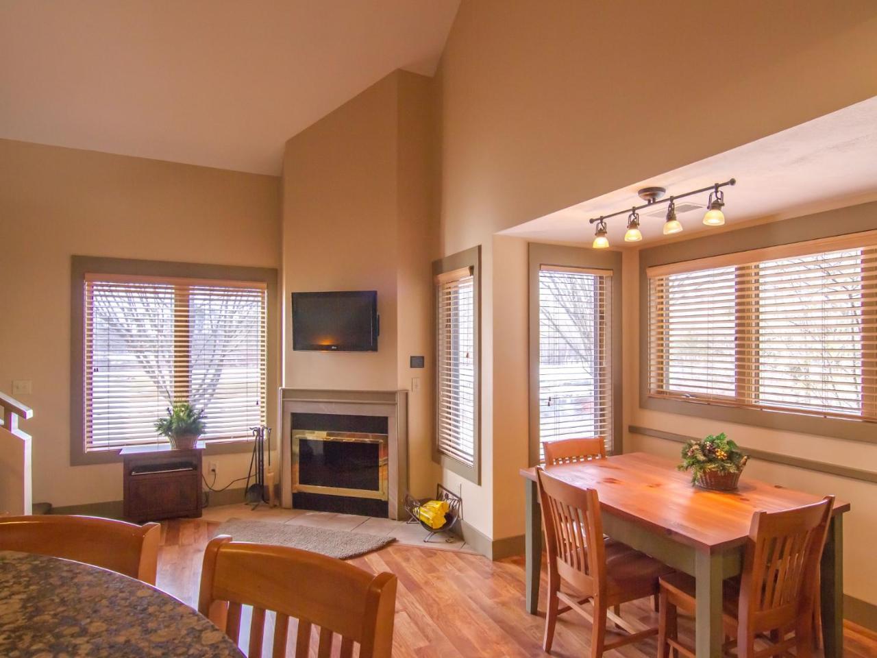 Spacious 2 Bed Condo At Crystal Mountain Resort Thompsonville Eksteriør billede